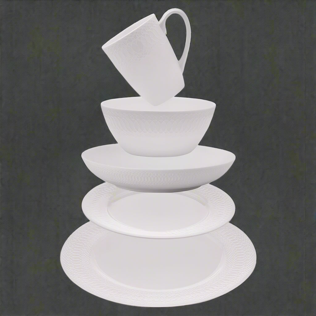 Levi 40 Piece Dinnerware Set. Service for 8 - Image 5