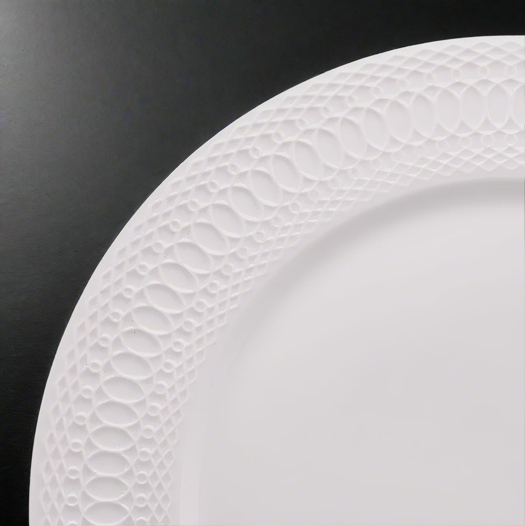 Levi 40 Piece Dinnerware Set. Service for 8 - Image 4