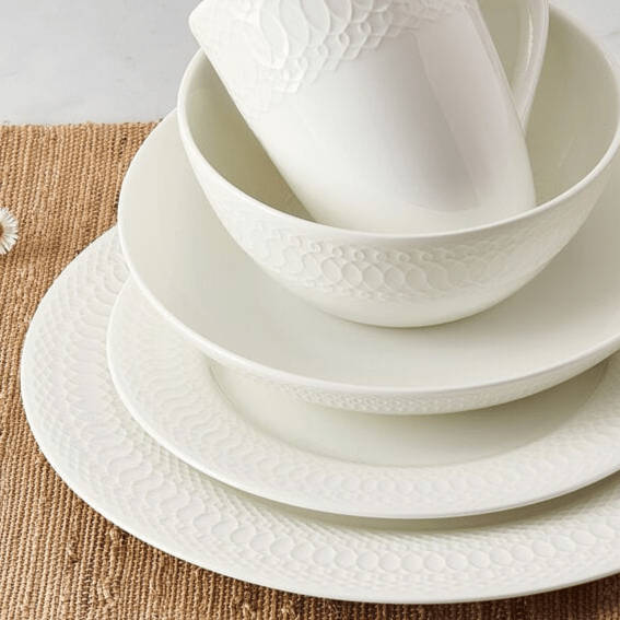 Levi 40 Piece Dinnerware Set. Service for 8 - Image 2