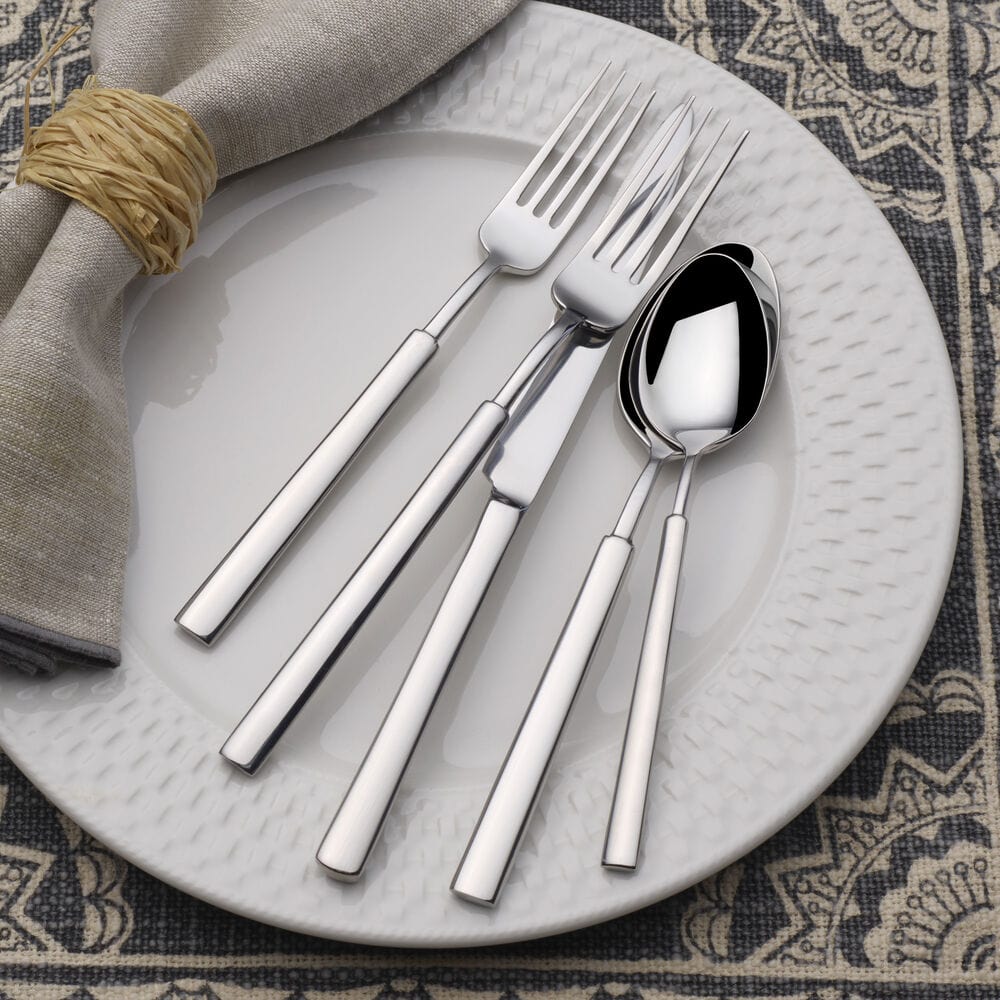 Lucerne Forged 20 Piece Flatware Set. Service for 4 - Image 2