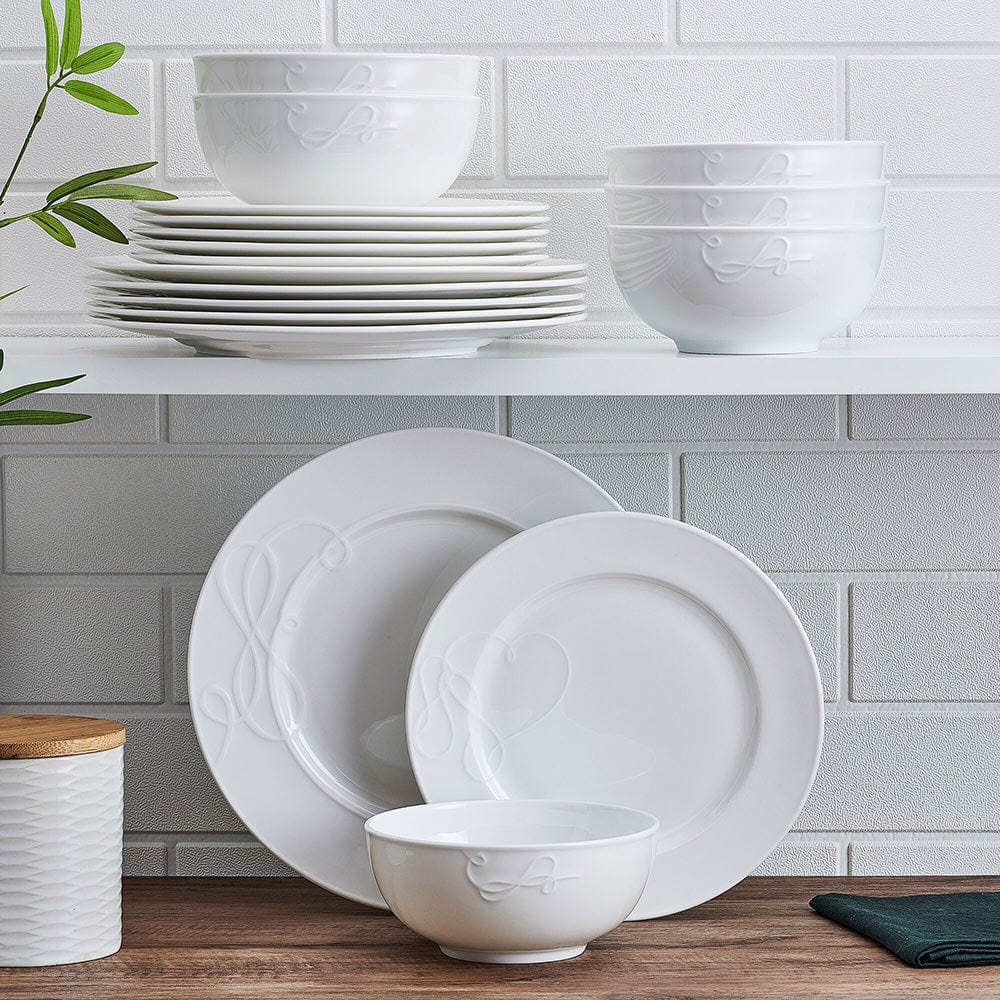 Love Story White 18 Piece Dinnerware Set. Service for 6 - Image 4